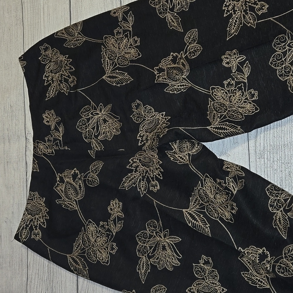 Tommy Bahama Women's Floral Embroidered Silk Pants Black and Tan Size 10 - Picture 7 of 9